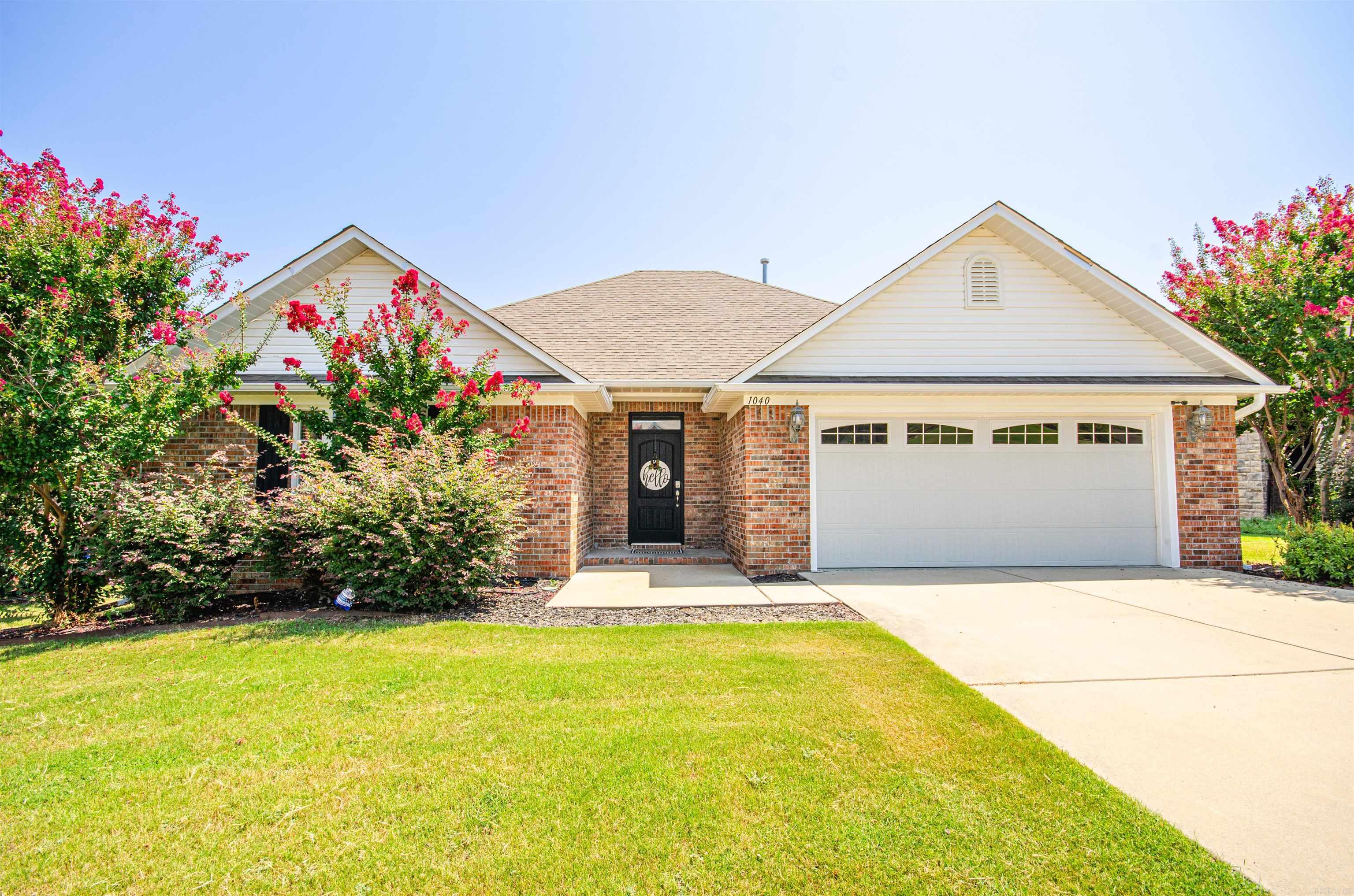 This beautiful West Conway home is move in ready! The property offers a grand entryway, an open floor plan, and three spacious bedrooms with two bathroomsāa rare find for this price $298! A brand-new roof (2024) and pre-inspected plumbing fixtures provide peace of mind, while a large fenced backyard is perfect for pets and outdoor living. Located near Woodrow Cummins Elementary, Ruth Doyle Middle School, and just minutes from Centennial Country Club, this home blends comfort, convenience, and an unbeatable price for the location. Schedule your showing today!