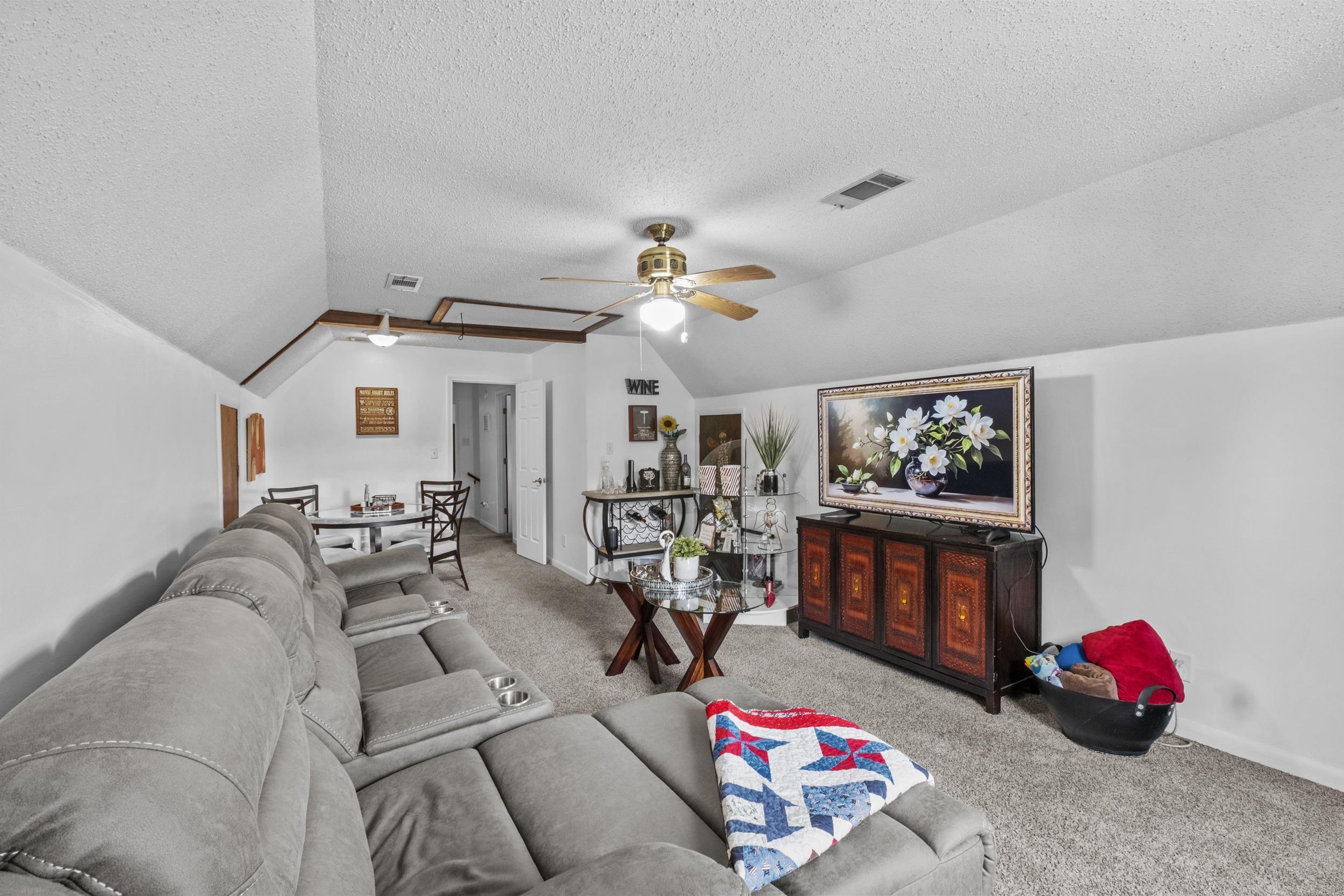 East Hickman & Mcconnell - Residential