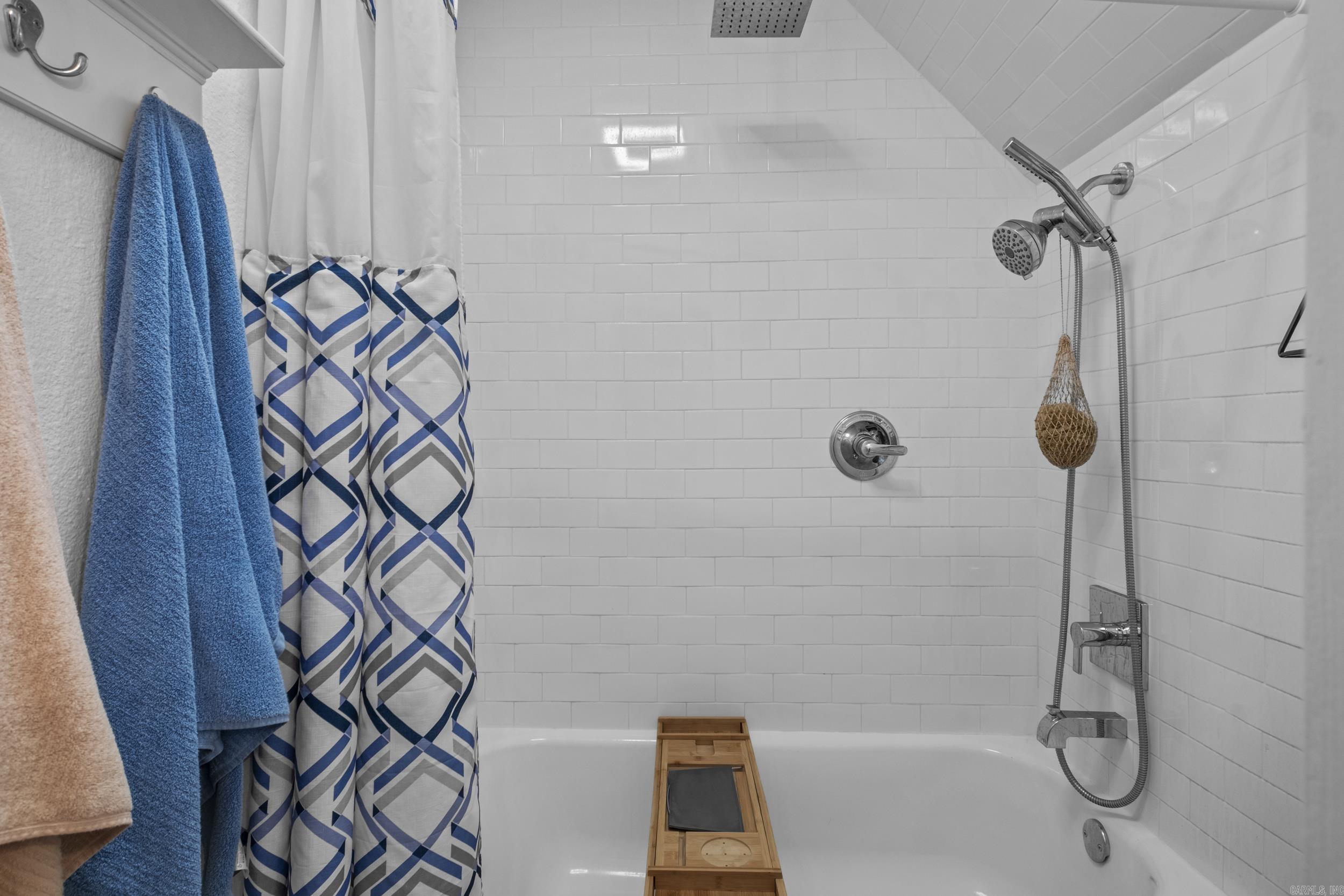 East Hickman & Mcconnell - Residential