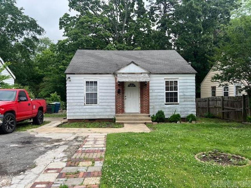 Great investor potential! Priced with condition in mind and ready for someone to make it a home. Large back yard with extra buildings for storage. Please take caution walking on the back steps. Sq.ft. measurement is approximate, please measure for accuracy. Agents see remarks.