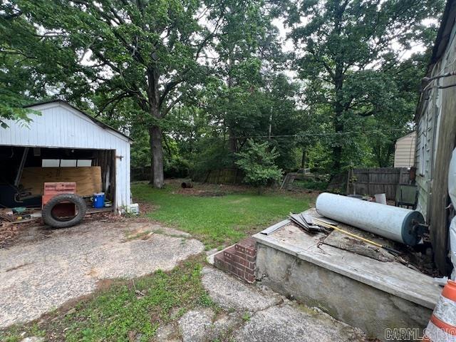 KINSWORTHY & HENDERSON - Residential