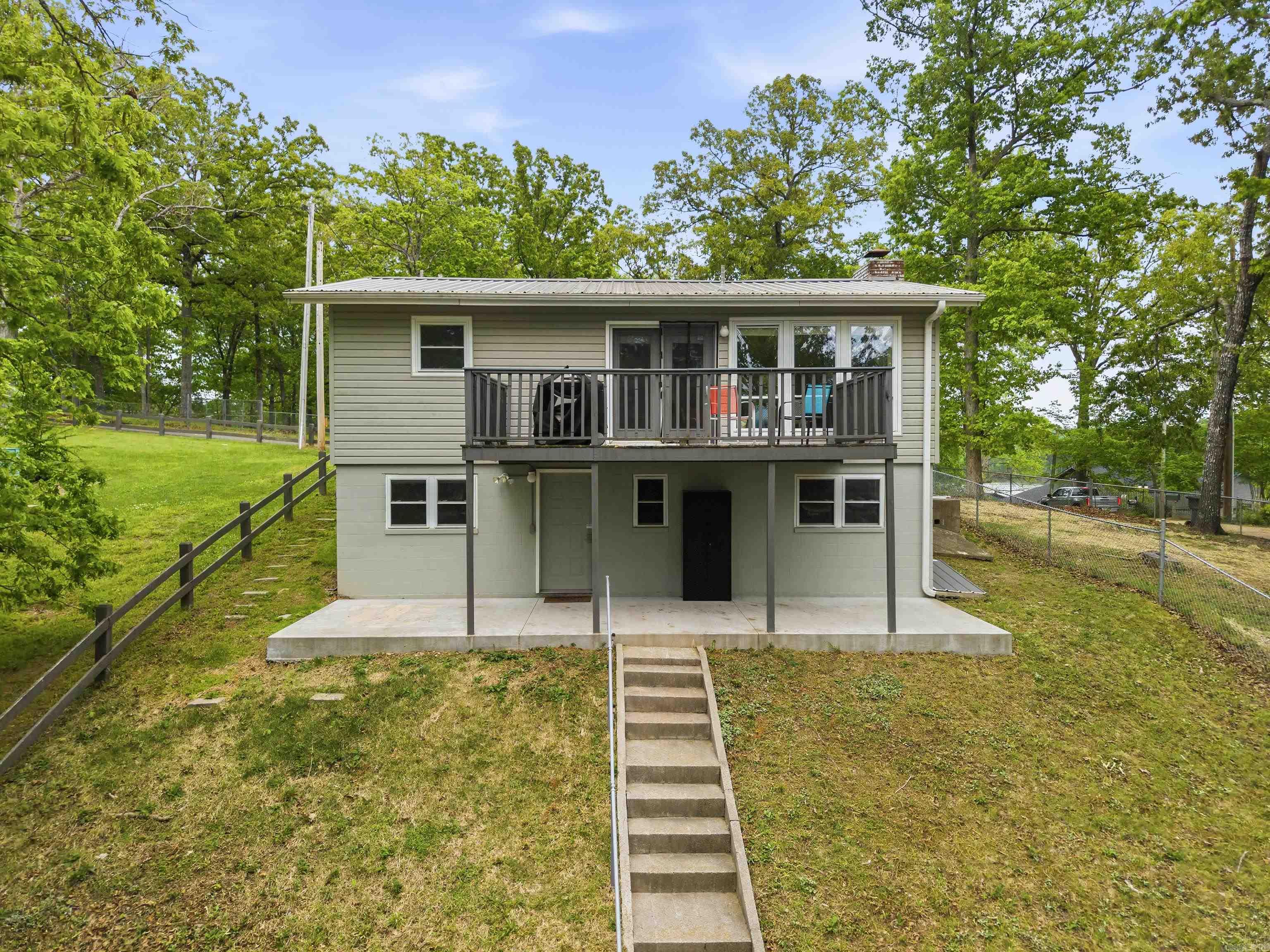 DUKE SHORES - Residential