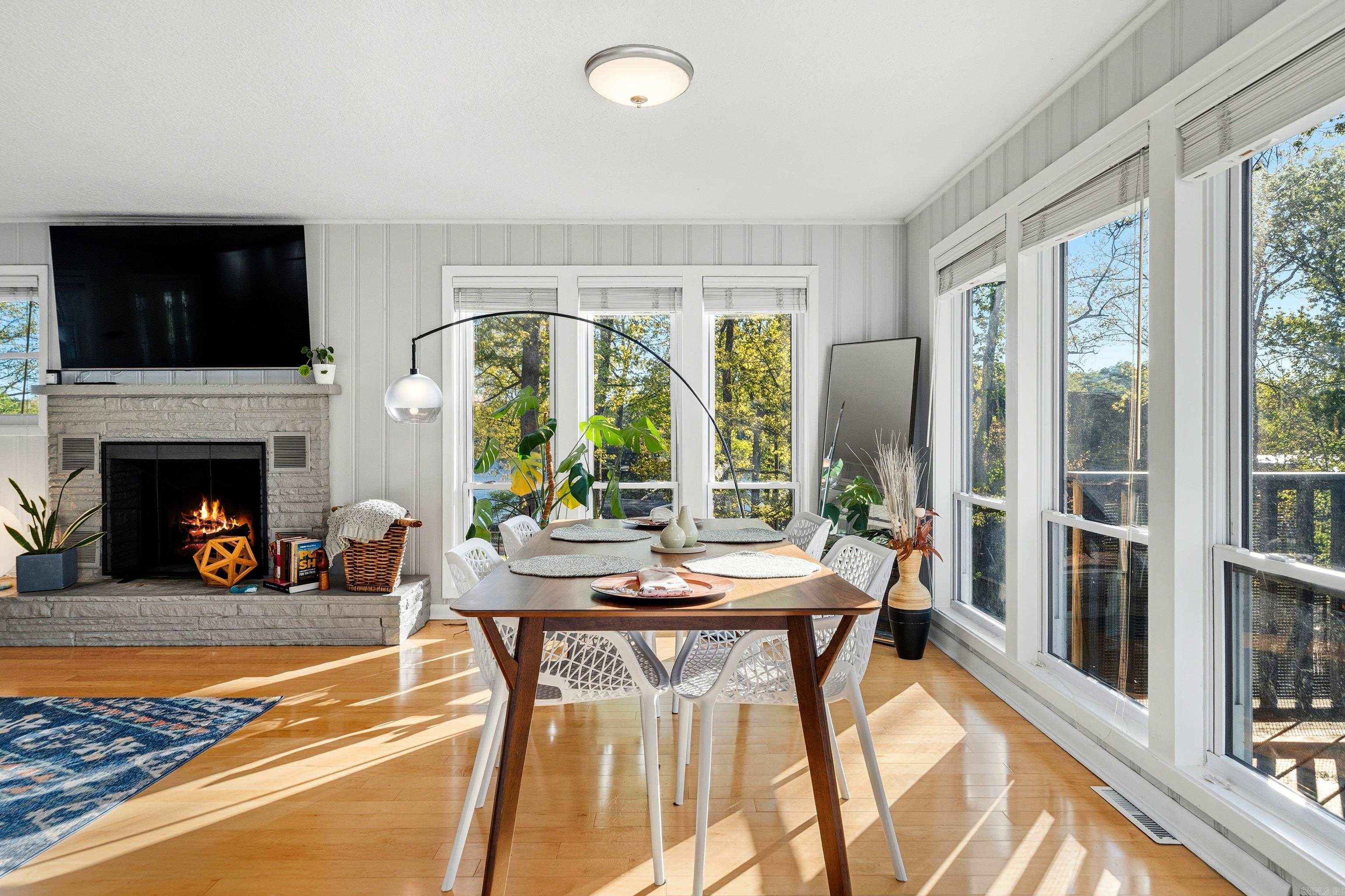 DUKE SHORES - Residential