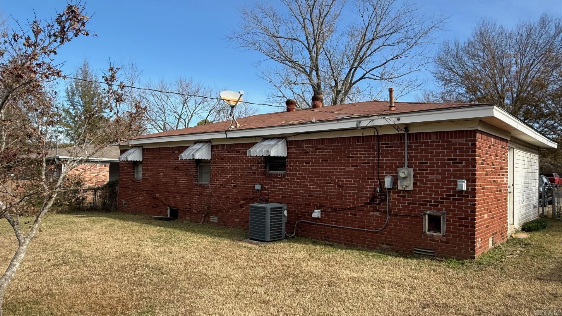 BRIARFIELD - Residential