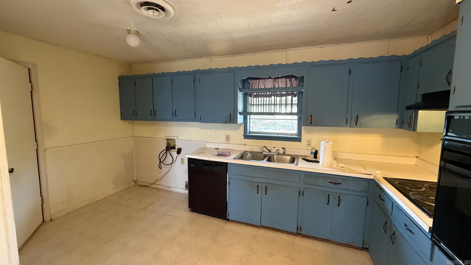 BRIARFIELD - Residential