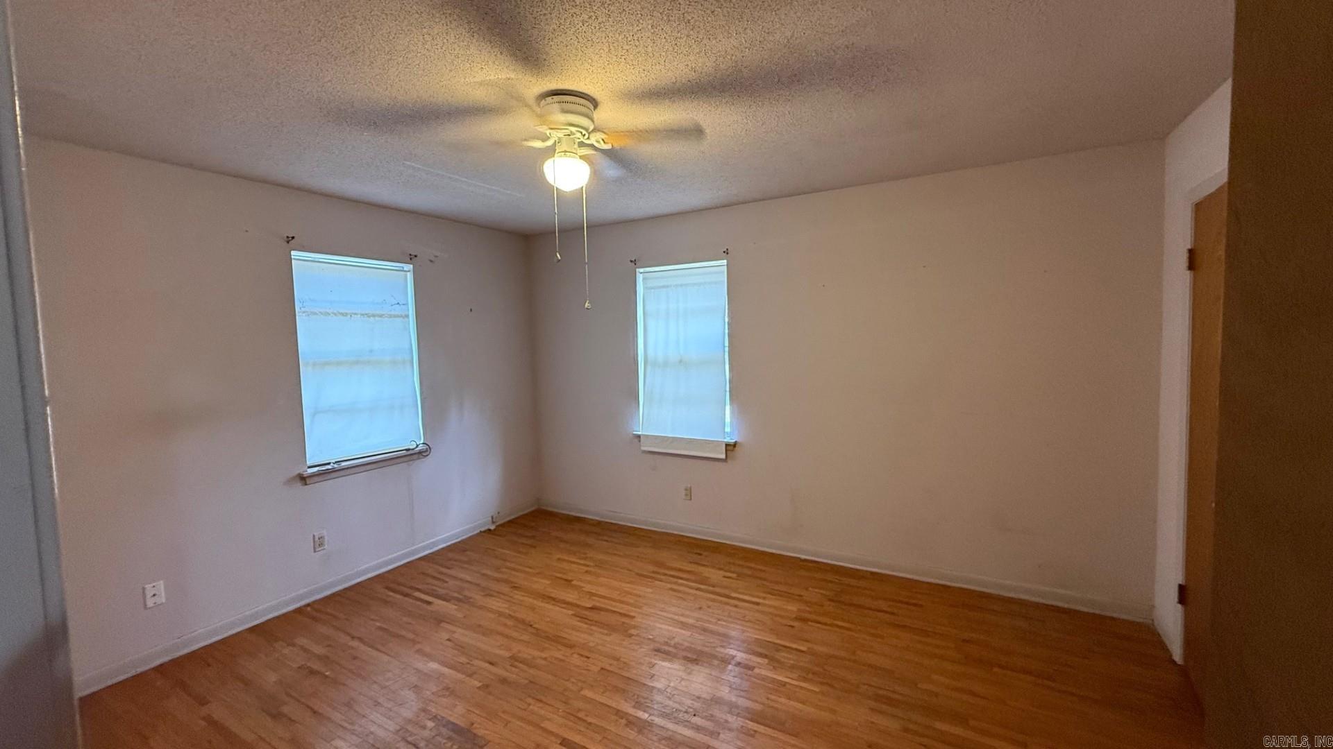 BRIARFIELD - Residential