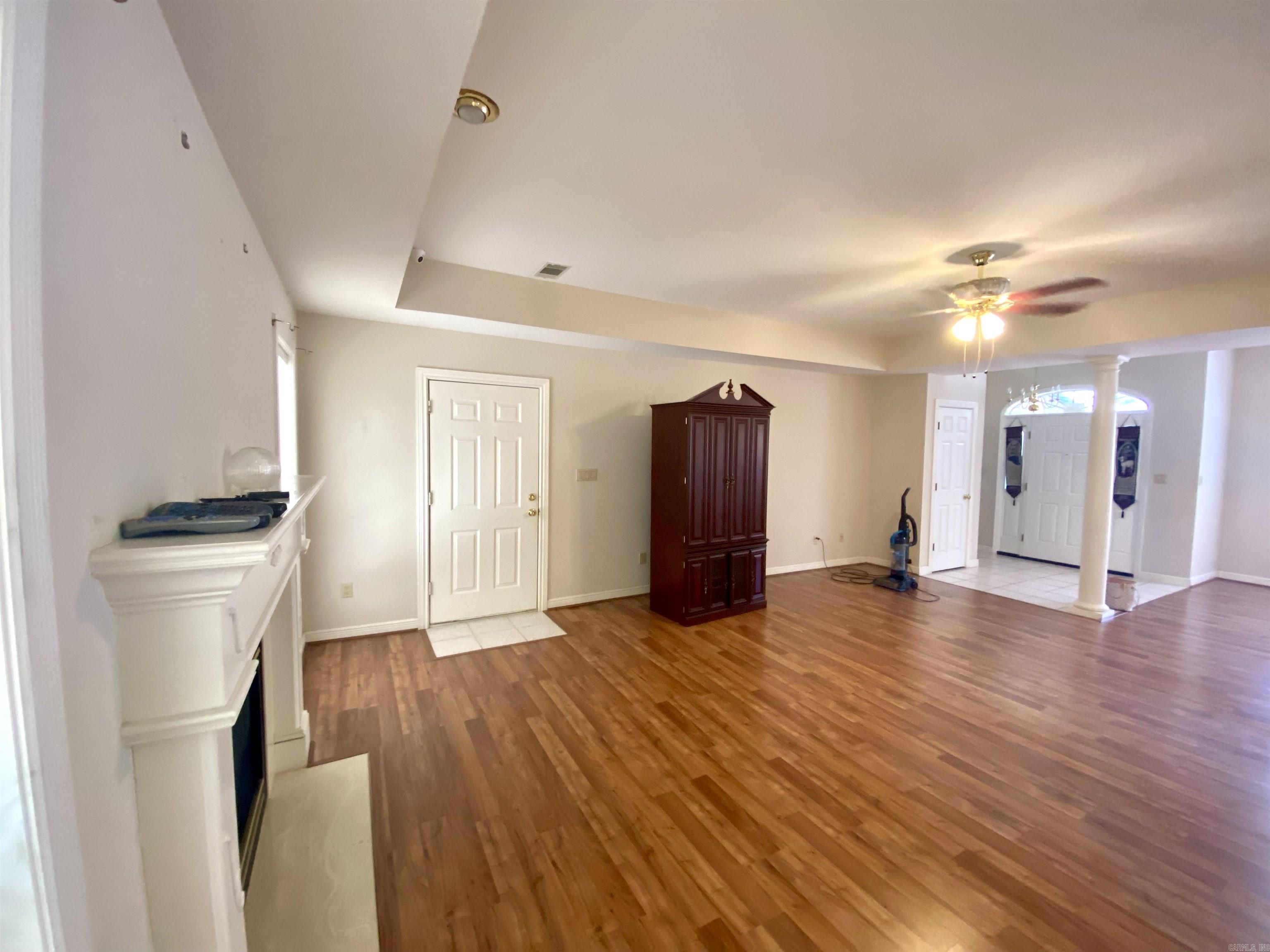 RIVER OAKS VILLAGE - Residential