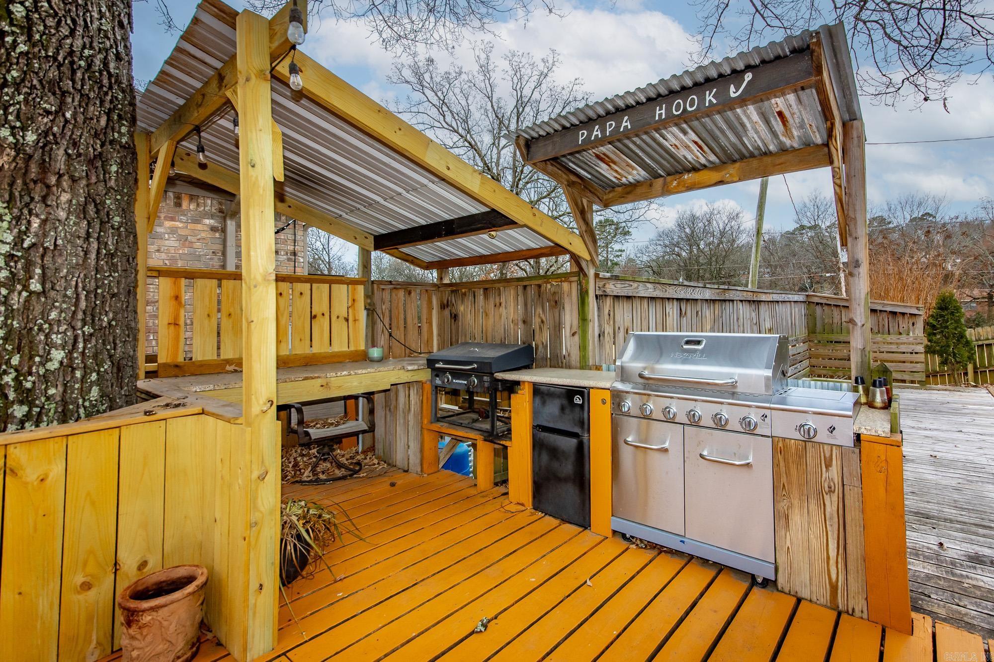 LAKEWOOD VALLEY ADDN - Residential