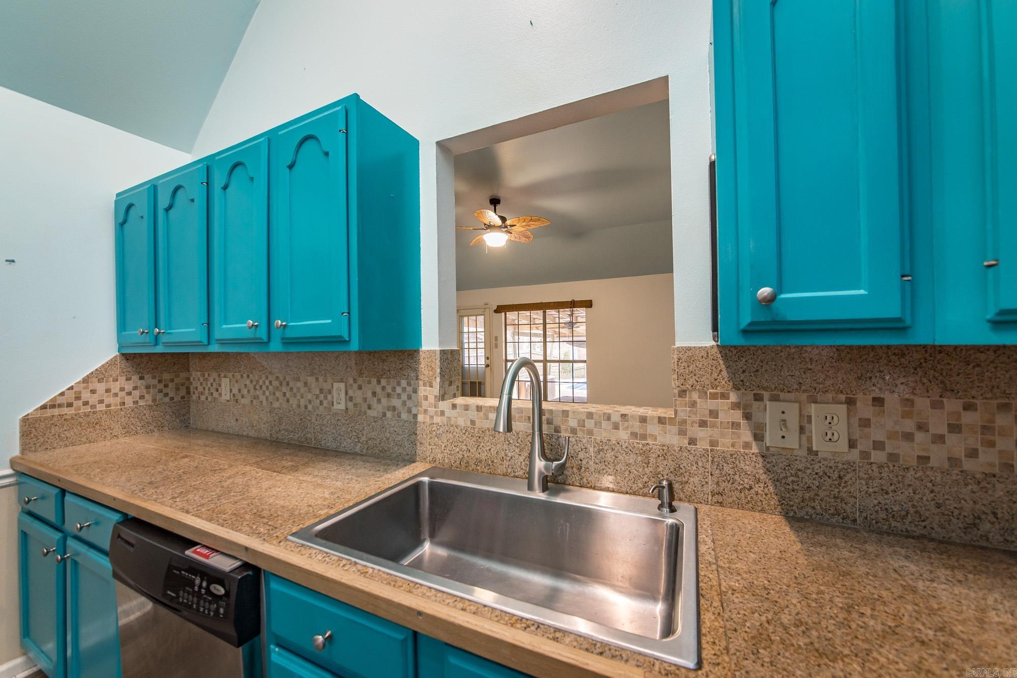 LAKEWOOD VALLEY ADDN - Residential