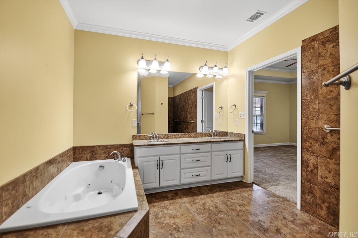 SUNRISE ACRES - Residential