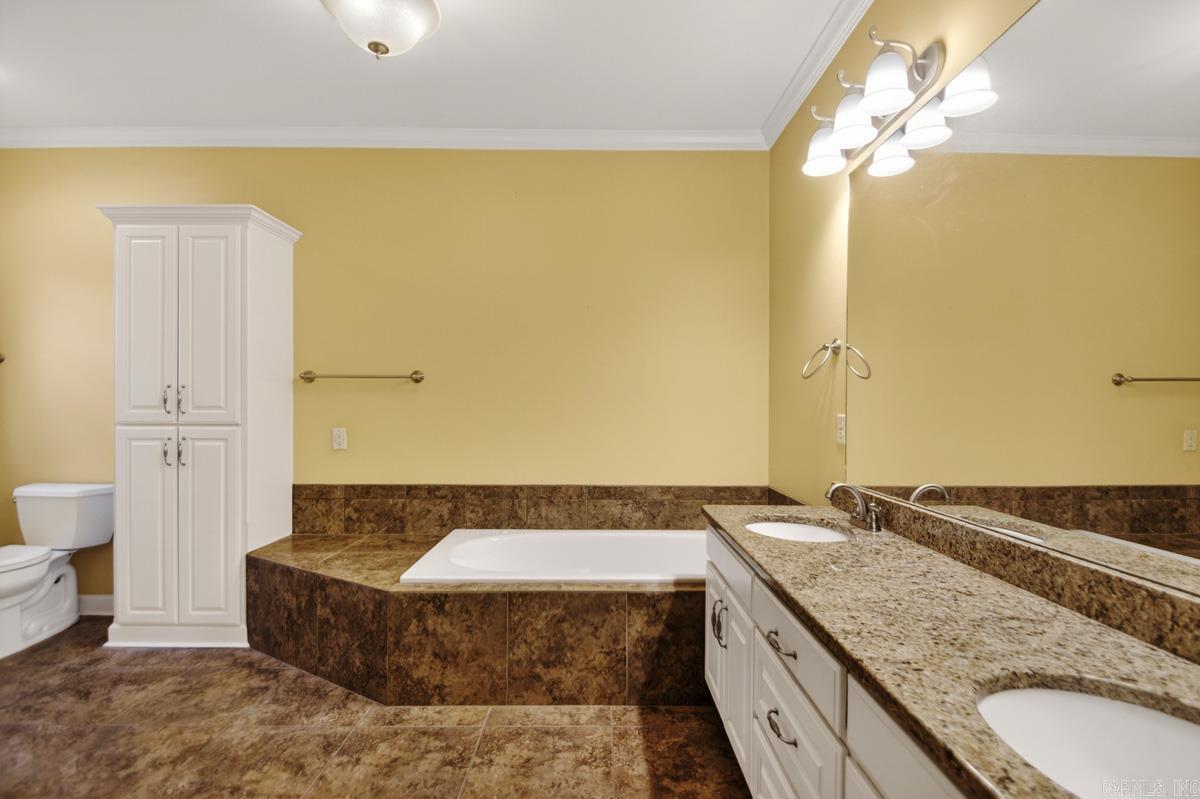 SUNRISE ACRES - Residential