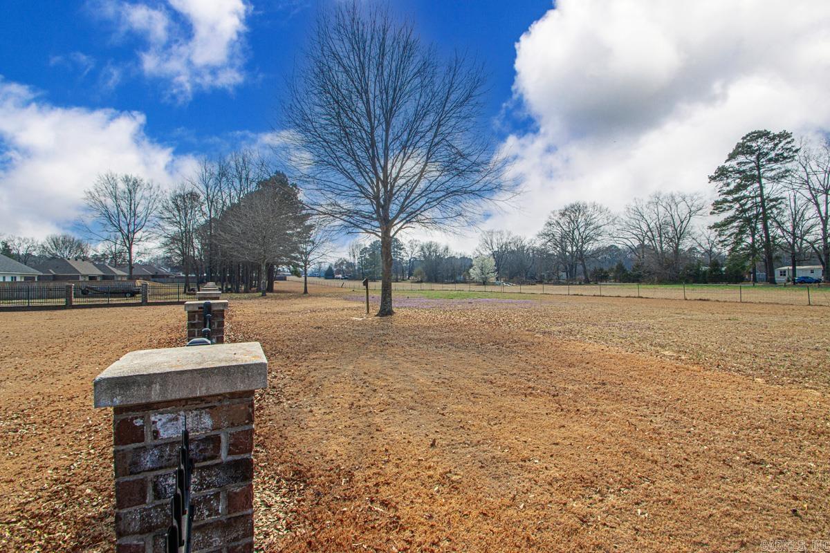 SUNRISE ACRES - Residential