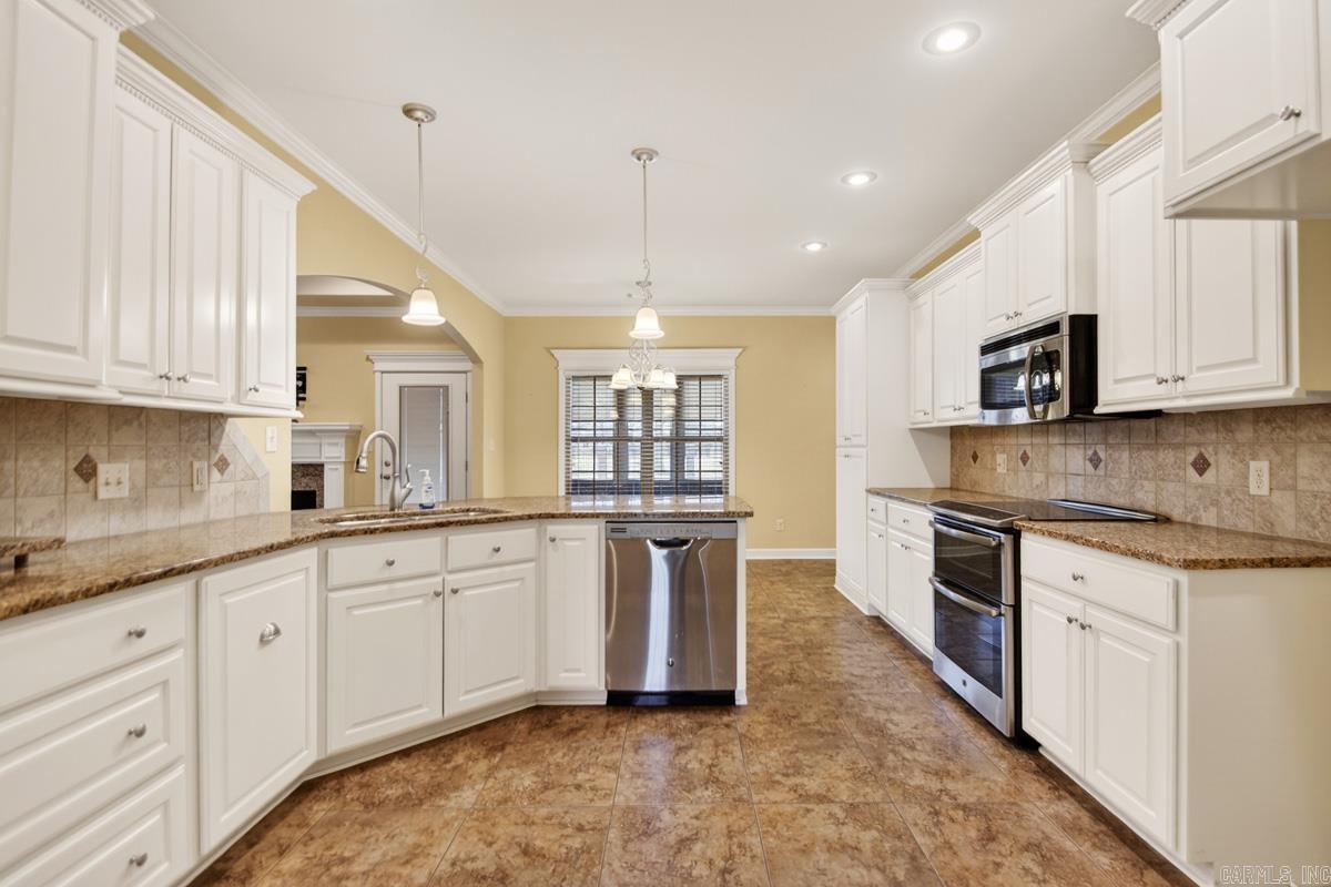 SUNRISE ACRES - Residential