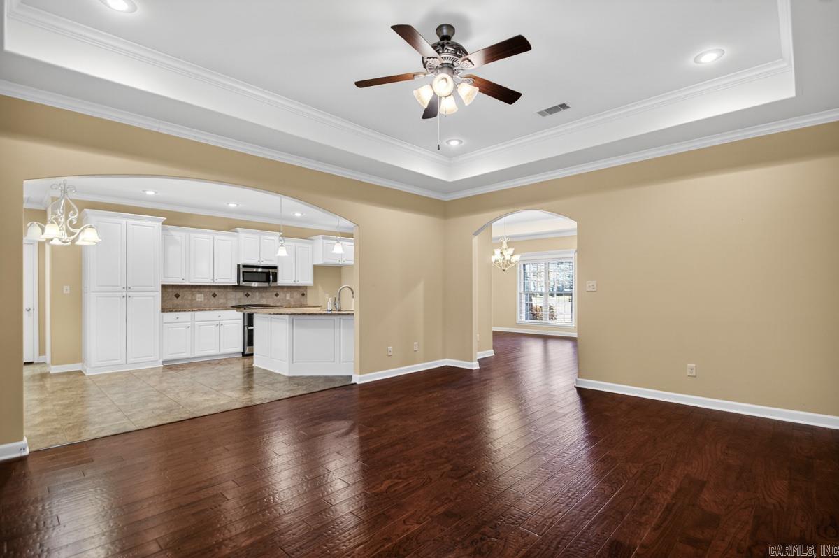 SUNRISE ACRES - Residential