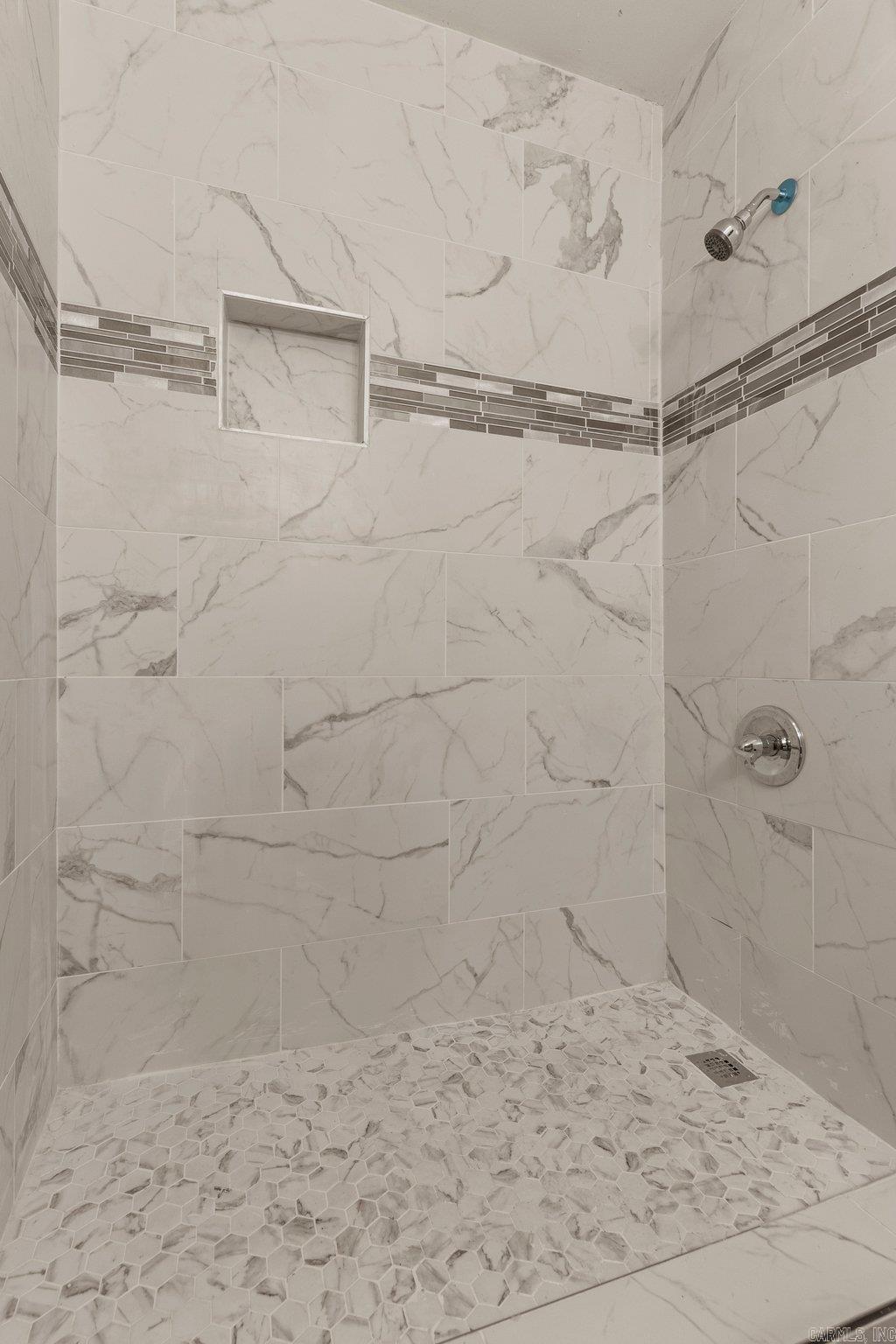 SCENIC VILLAGE ADD - Residential