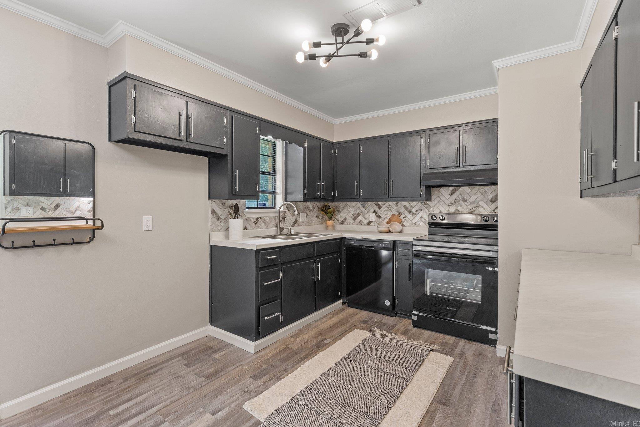 SCENIC VILLAGE ADD - Residential