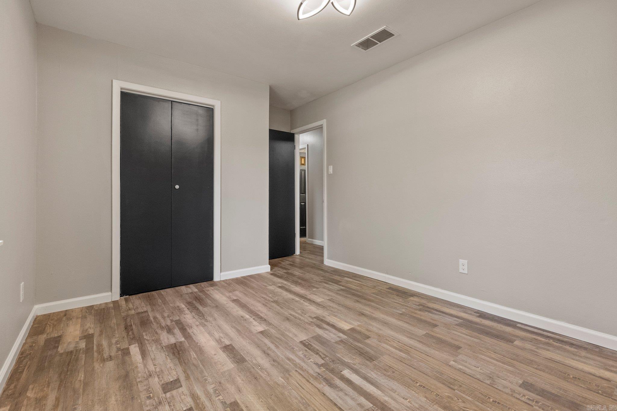 SCENIC VILLAGE ADD - Residential