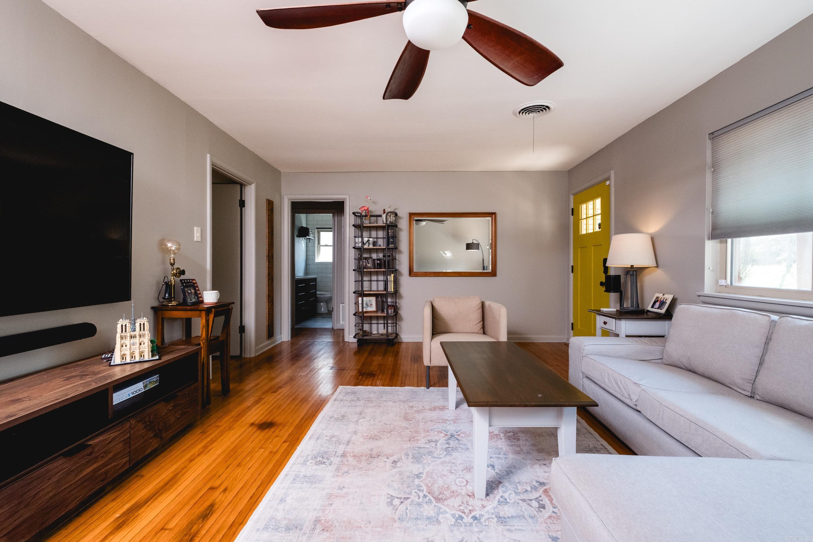 BROOK HOLLOW ADDN - Residential