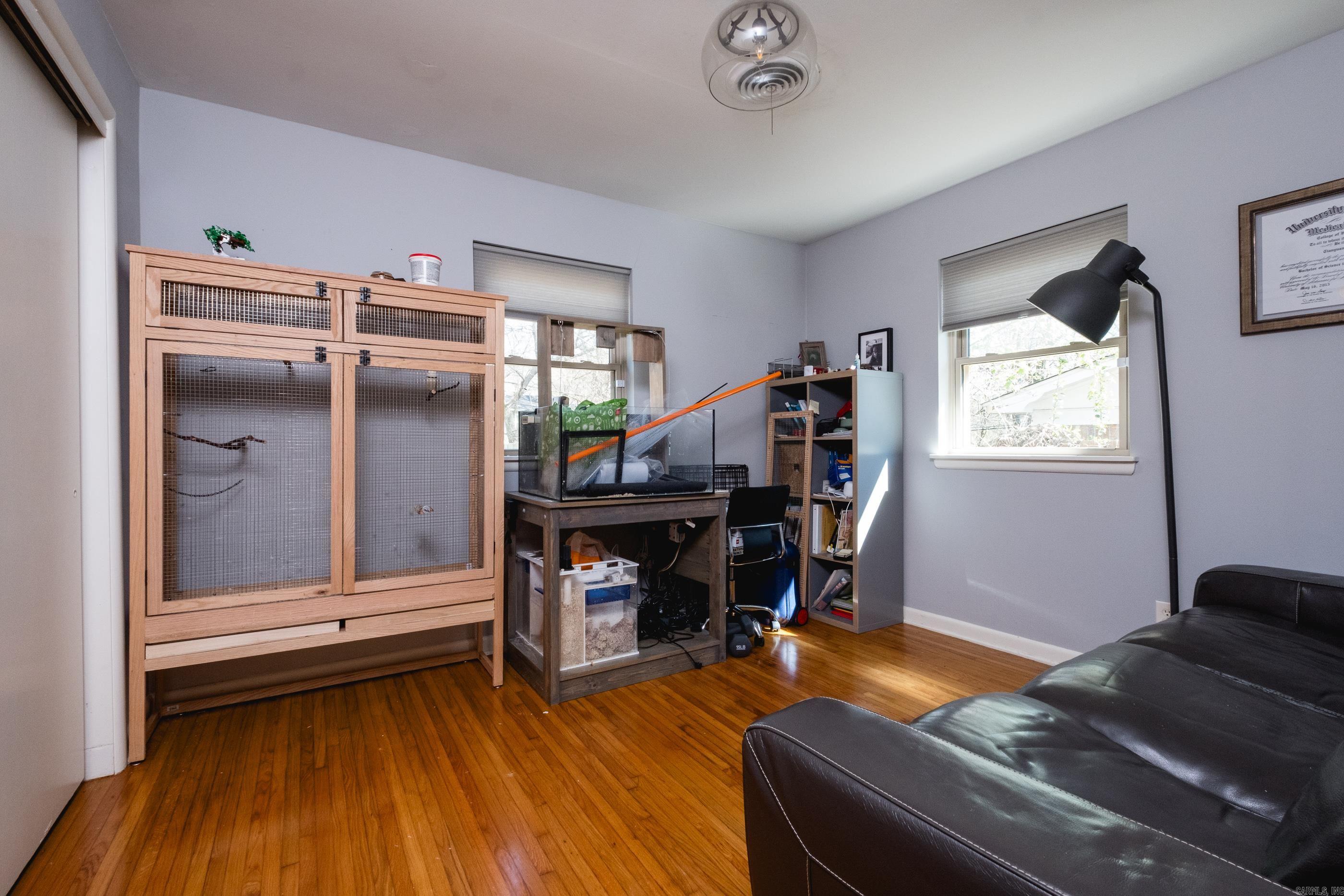 BROOK HOLLOW ADDN - Residential