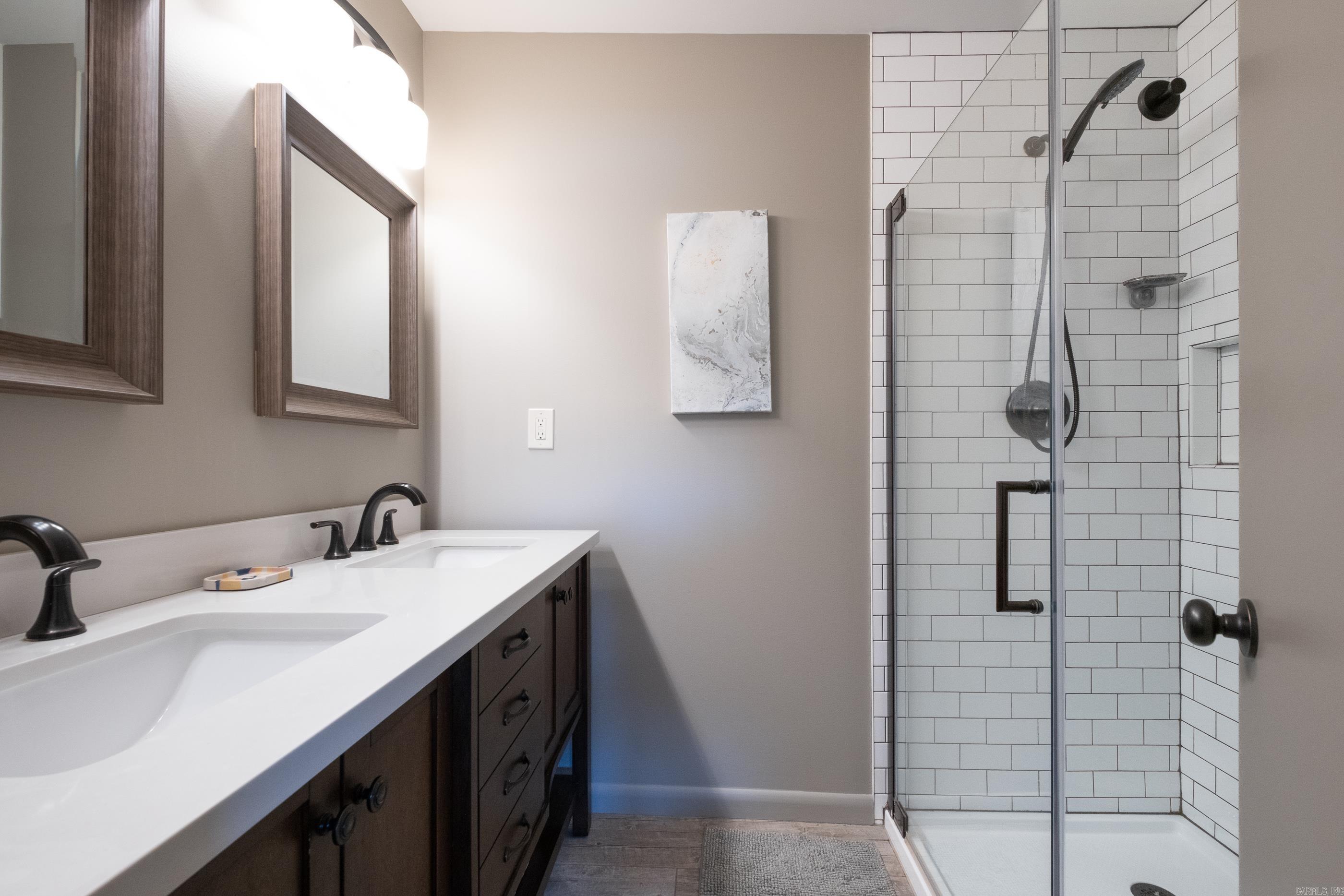 BROOK HOLLOW ADDN - Residential