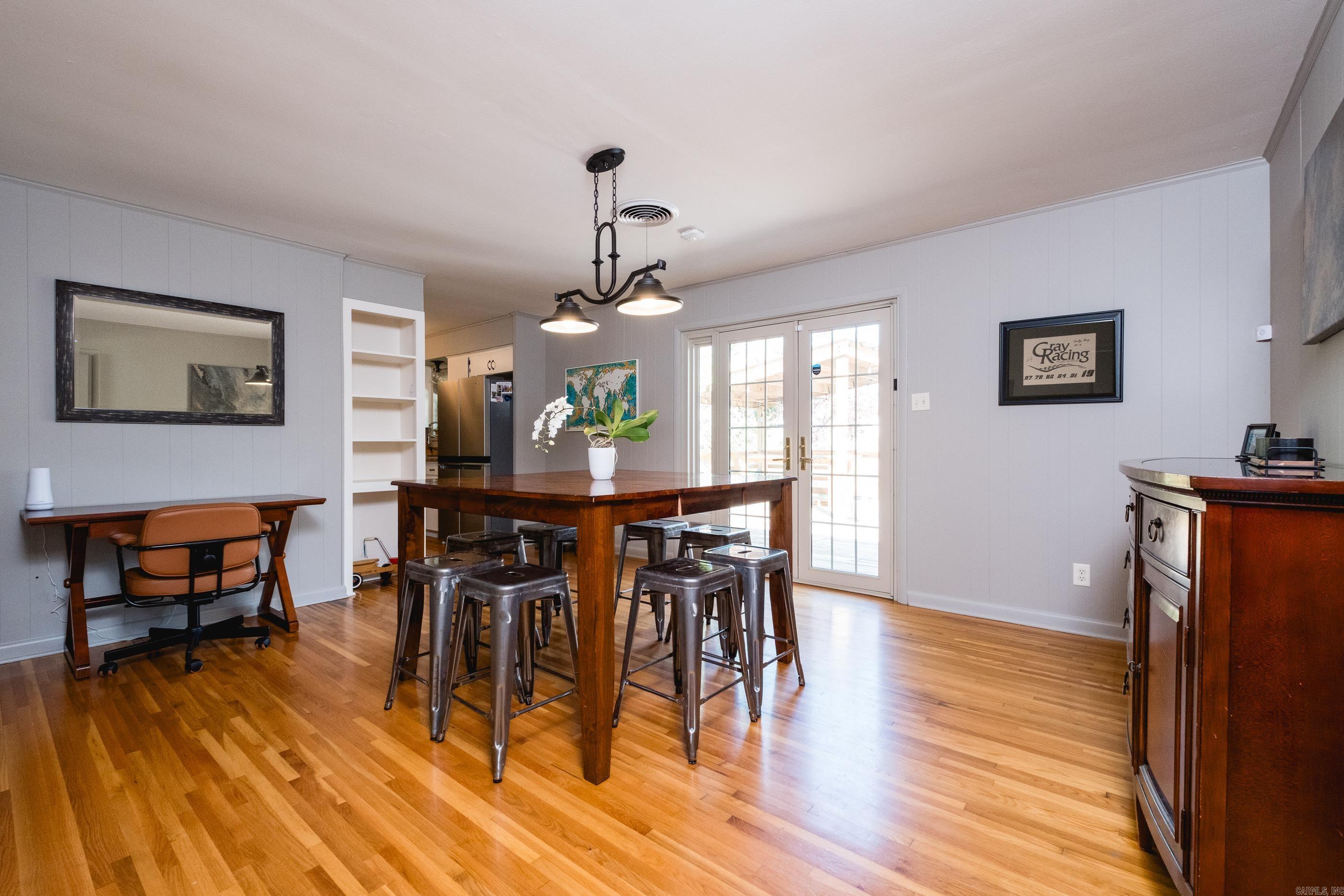 BROOK HOLLOW ADDN - Residential