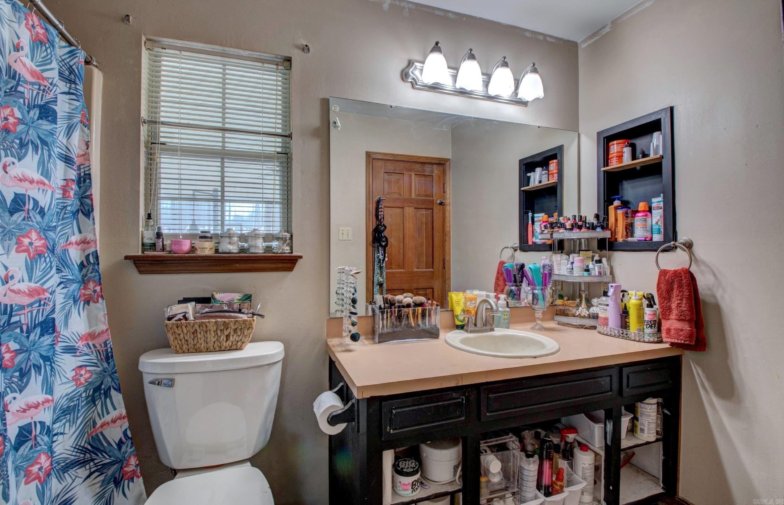 FOXWOOD J - Residential