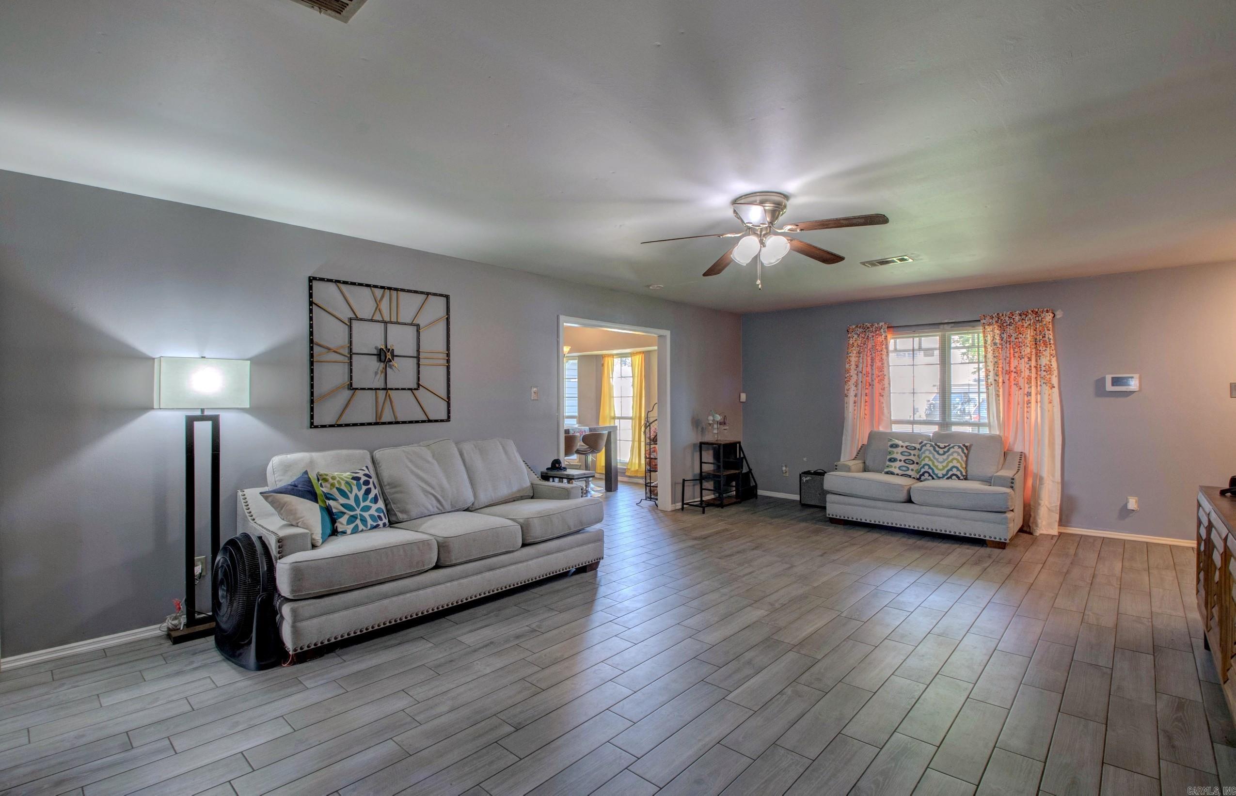 FOXWOOD J - Residential