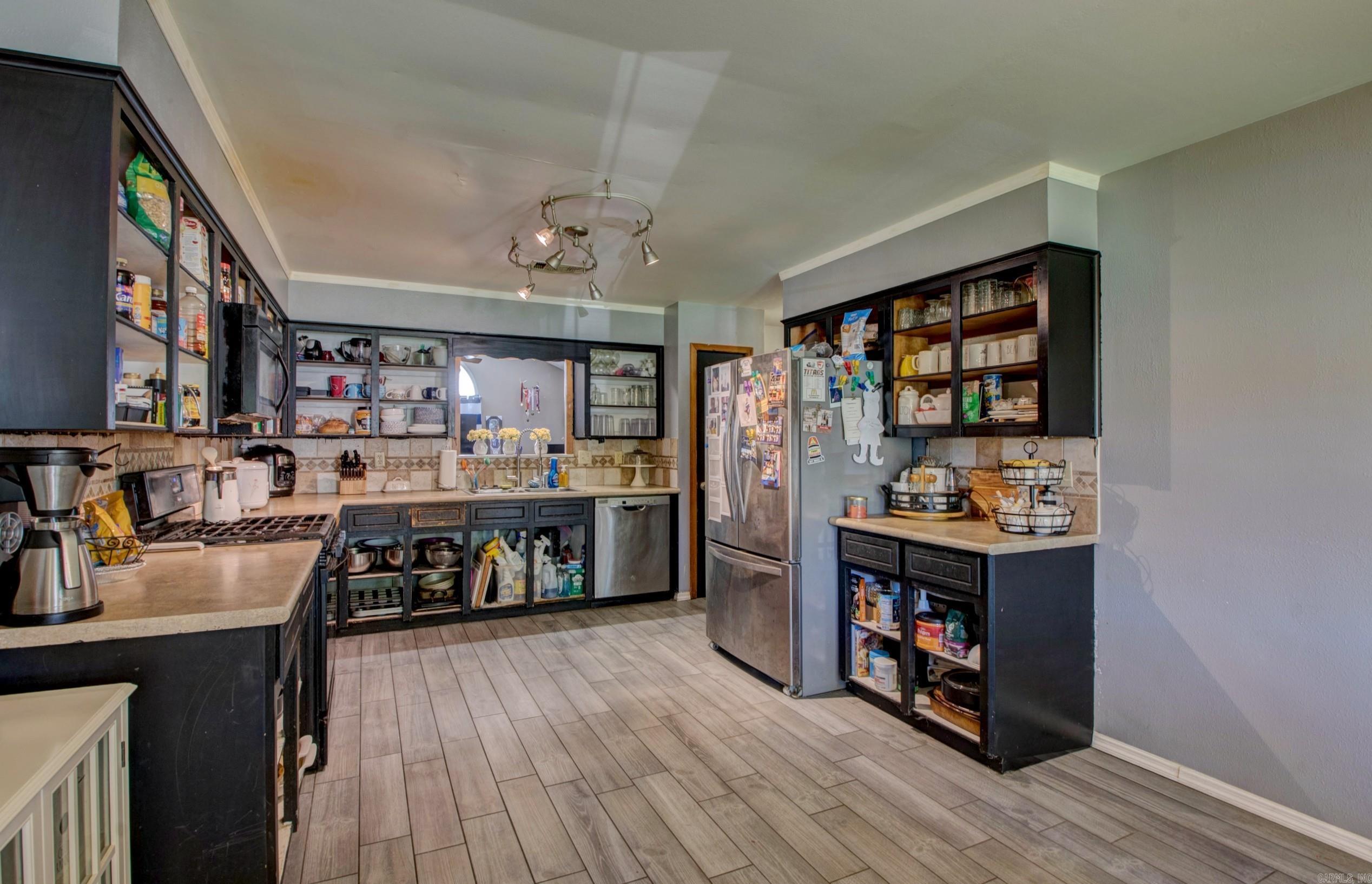 FOXWOOD J - Residential