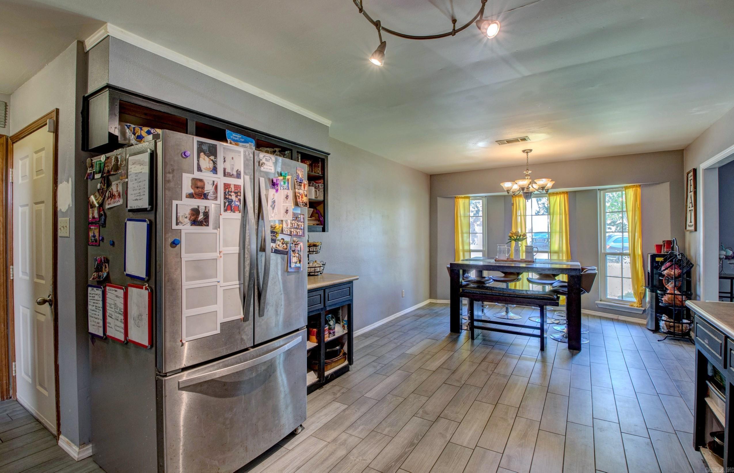 FOXWOOD J - Residential