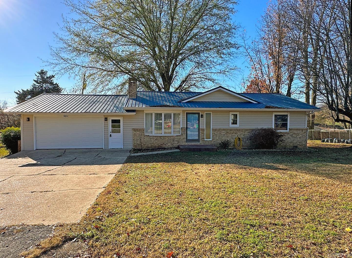 DIXIE DALE EST - Residential