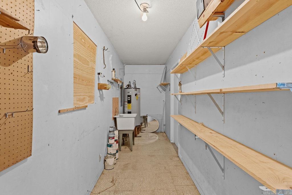 DIXIE DALE EST - Residential