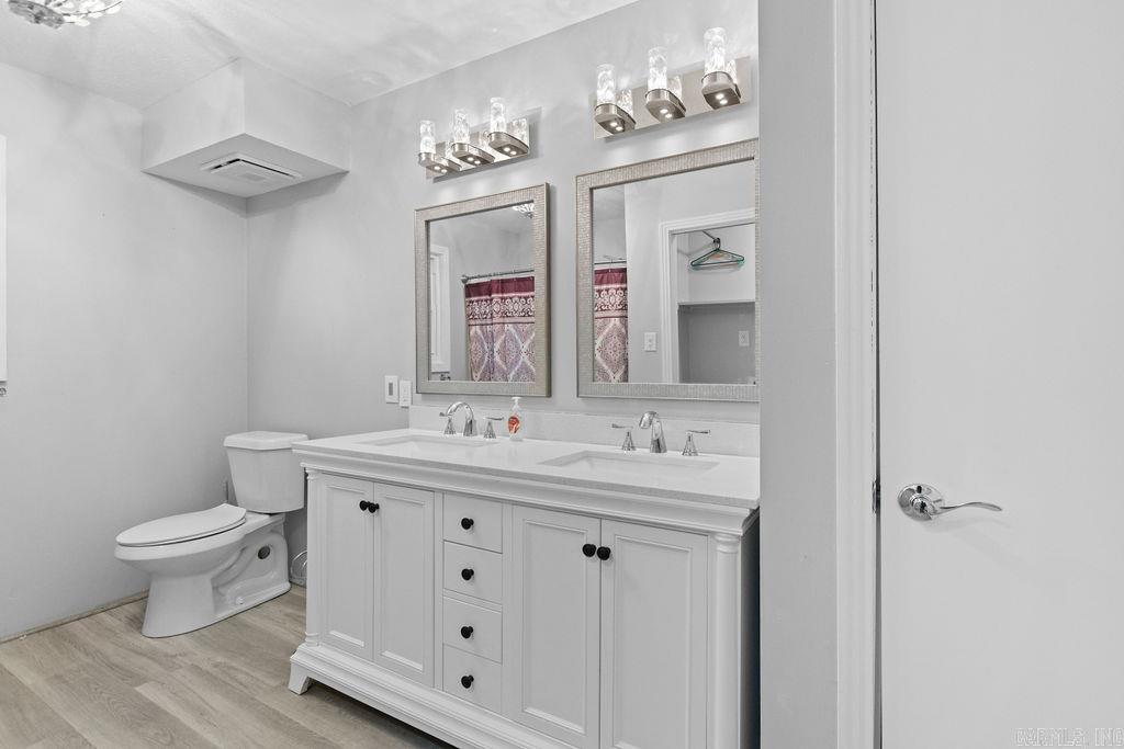 DIXIE DALE EST - Residential