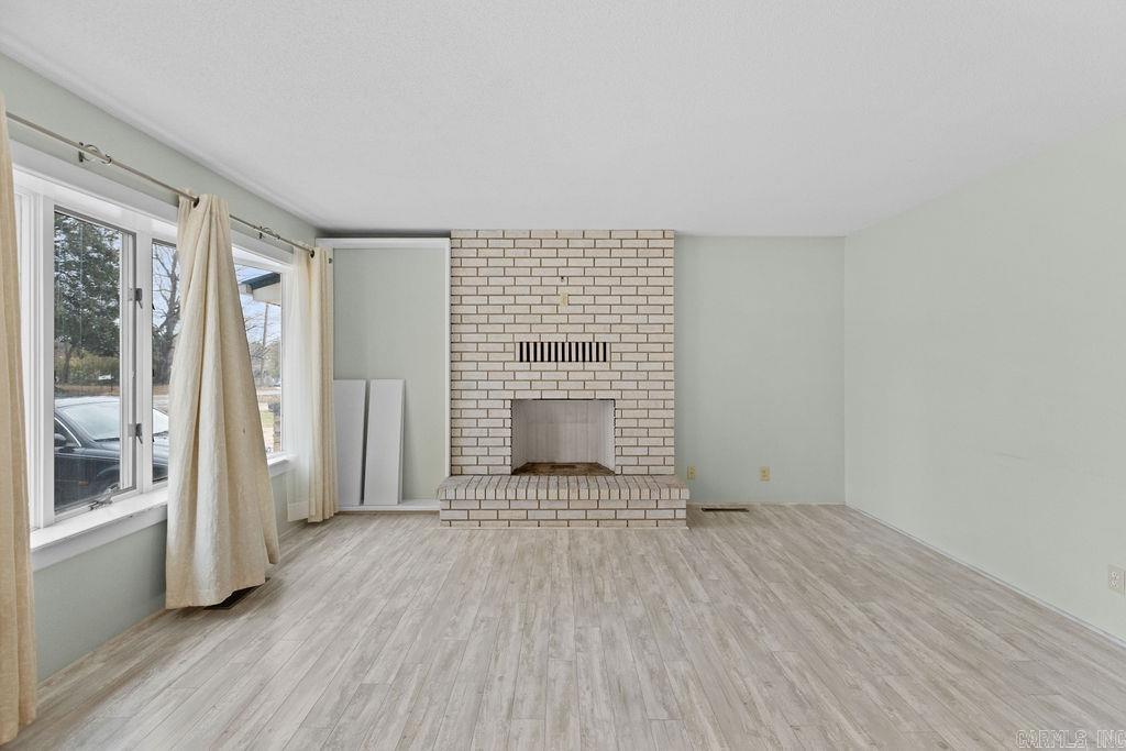 DIXIE DALE EST - Residential