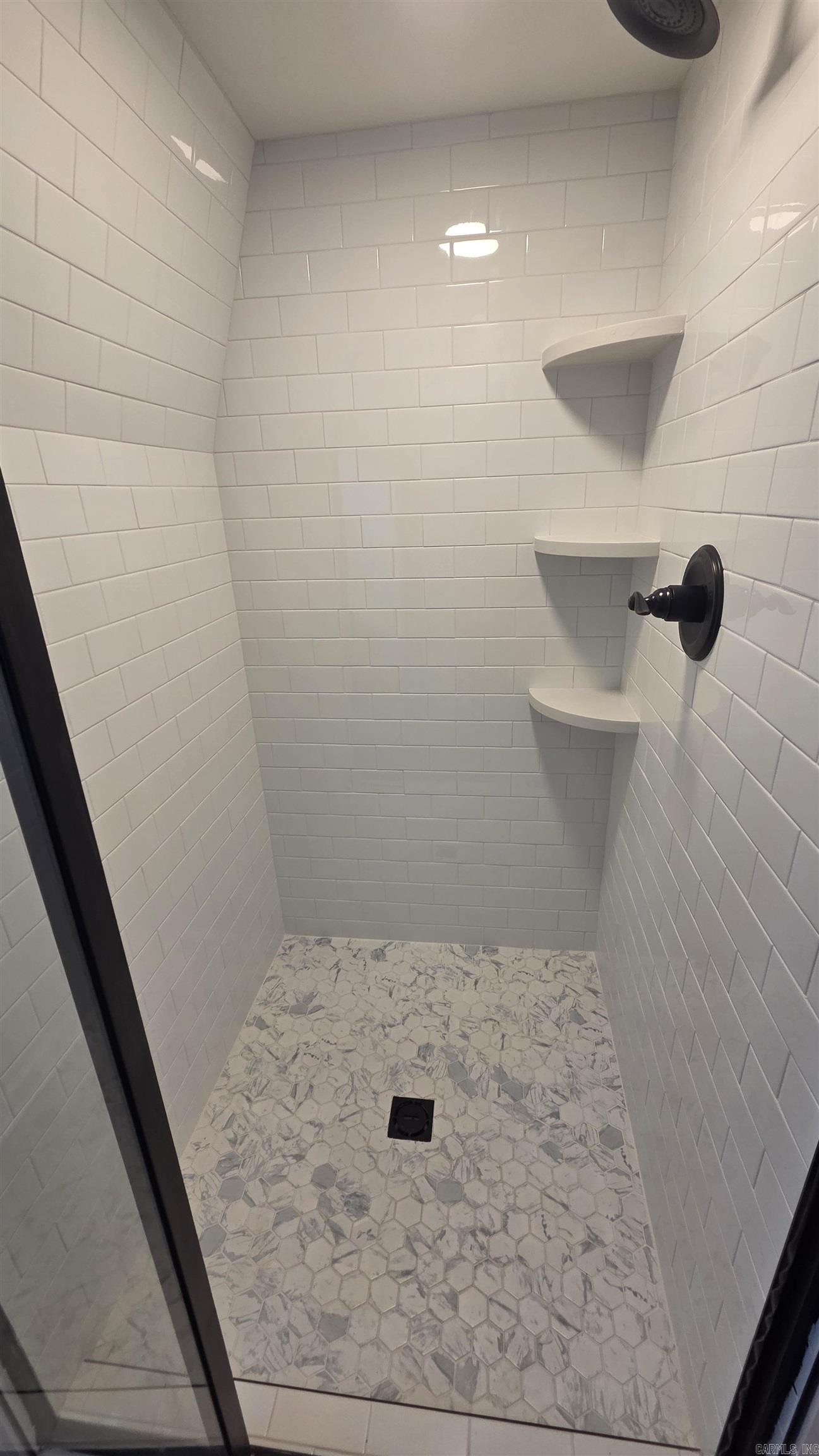 BLOOMFIELD HILLS - Residential