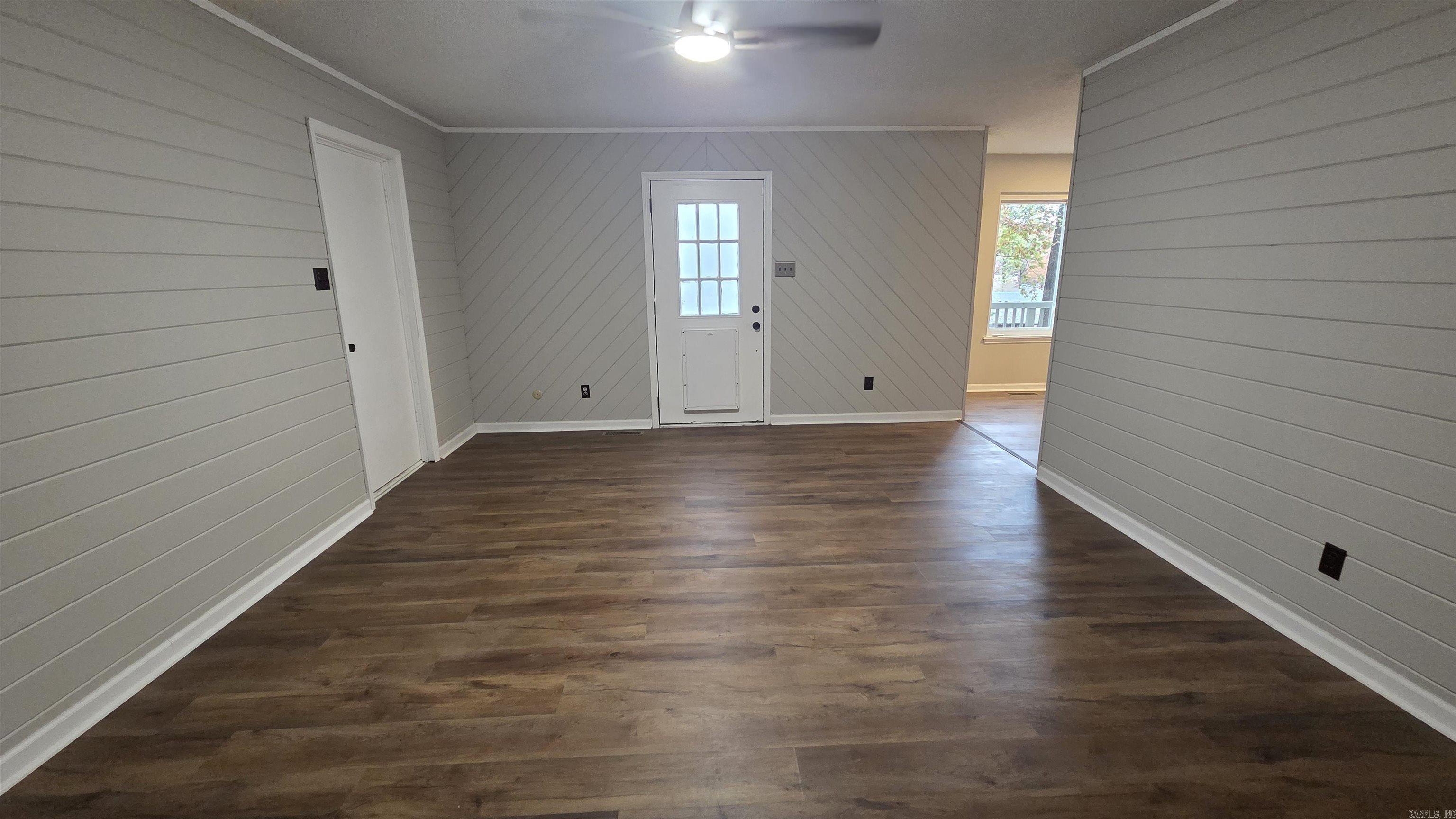 BLOOMFIELD HILLS - Residential