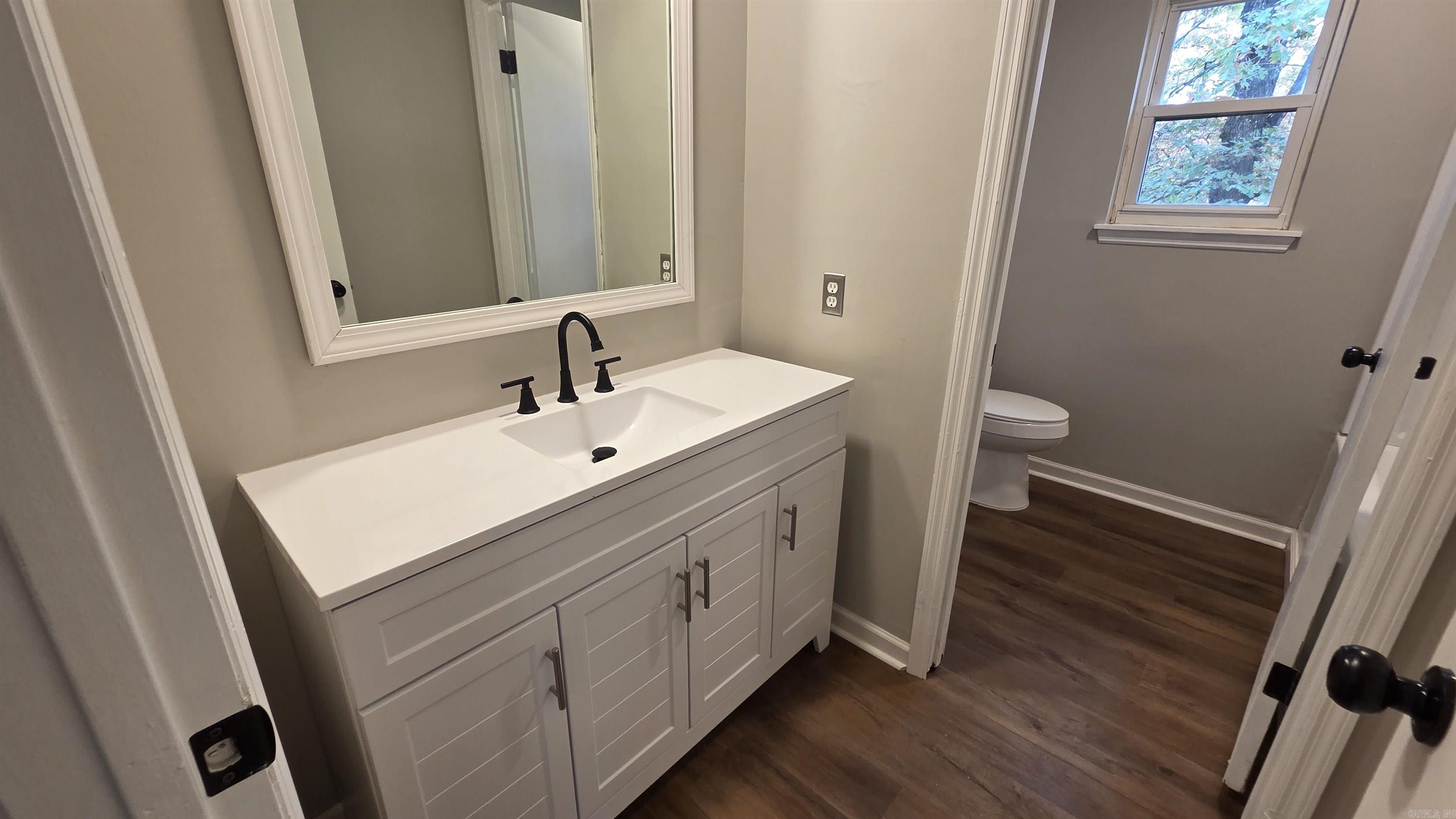 BLOOMFIELD HILLS - Residential