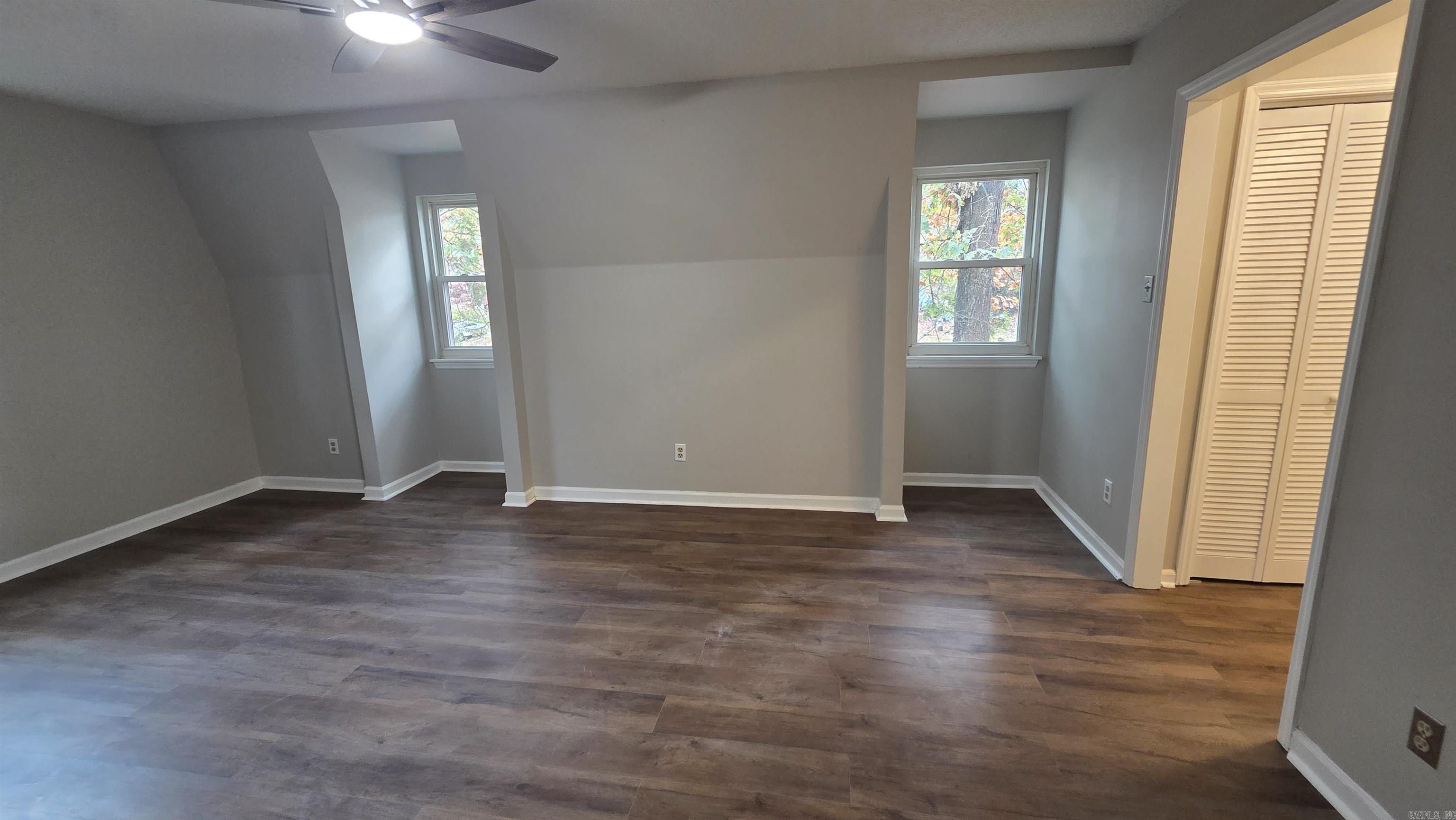 BLOOMFIELD HILLS - Residential