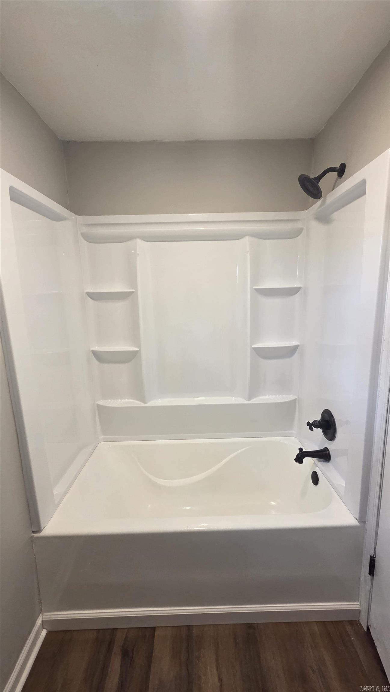 BLOOMFIELD HILLS - Residential