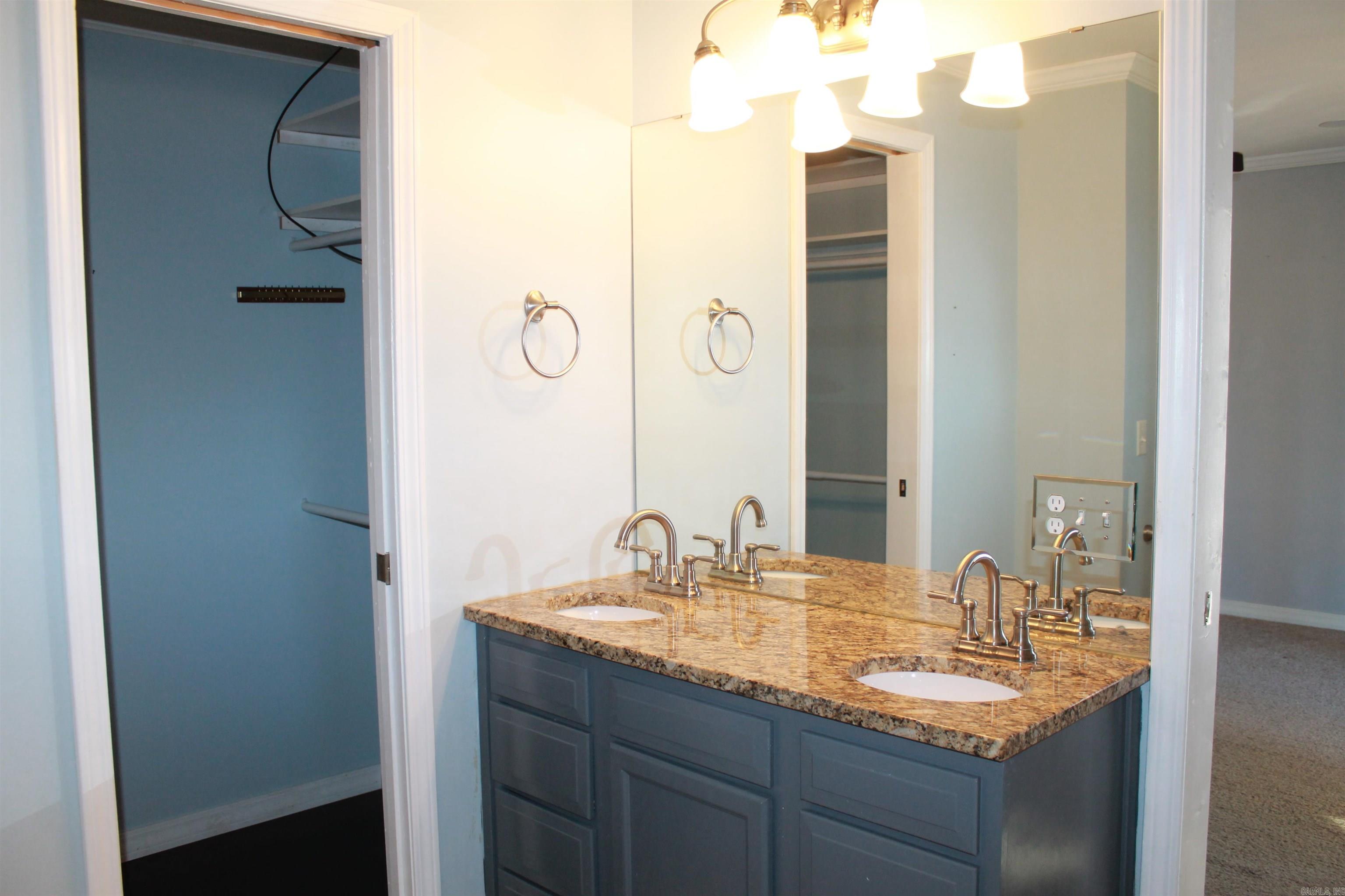 Thompson Heights - Residential