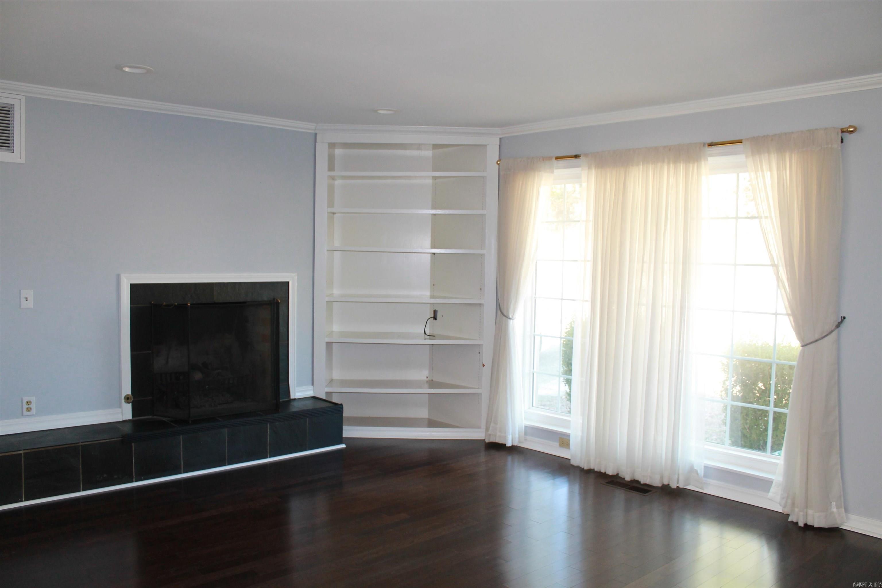 Thompson Heights - Residential