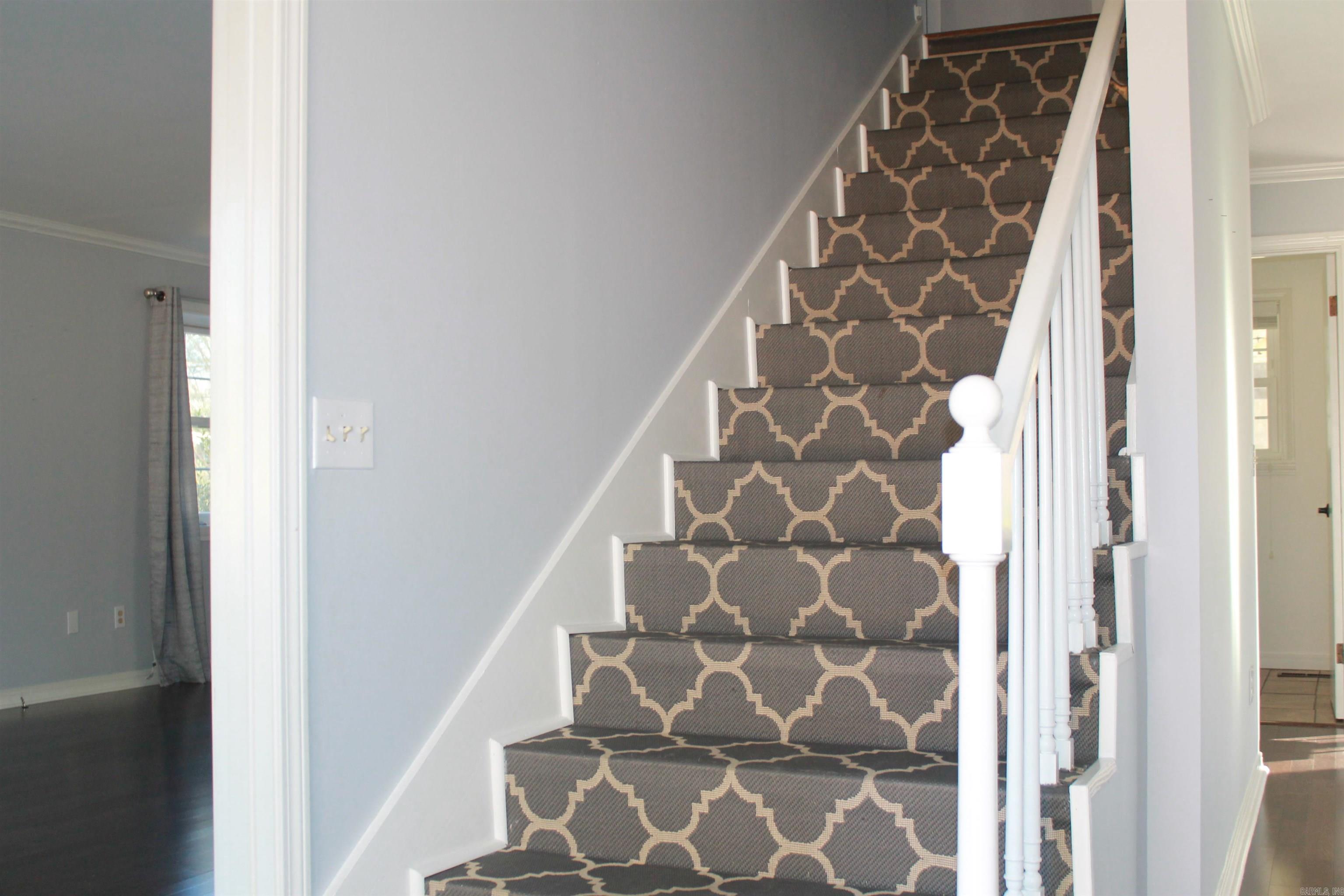 Thompson Heights - Residential