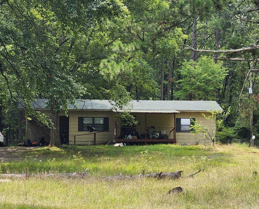 Home in need of cosmetic work.