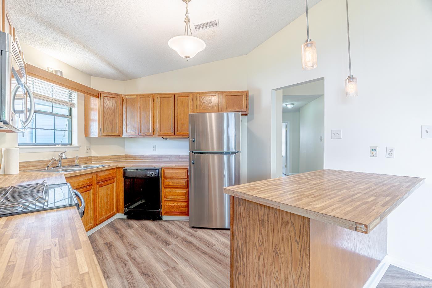 OTTER CREEK COMMUNITY - Residential