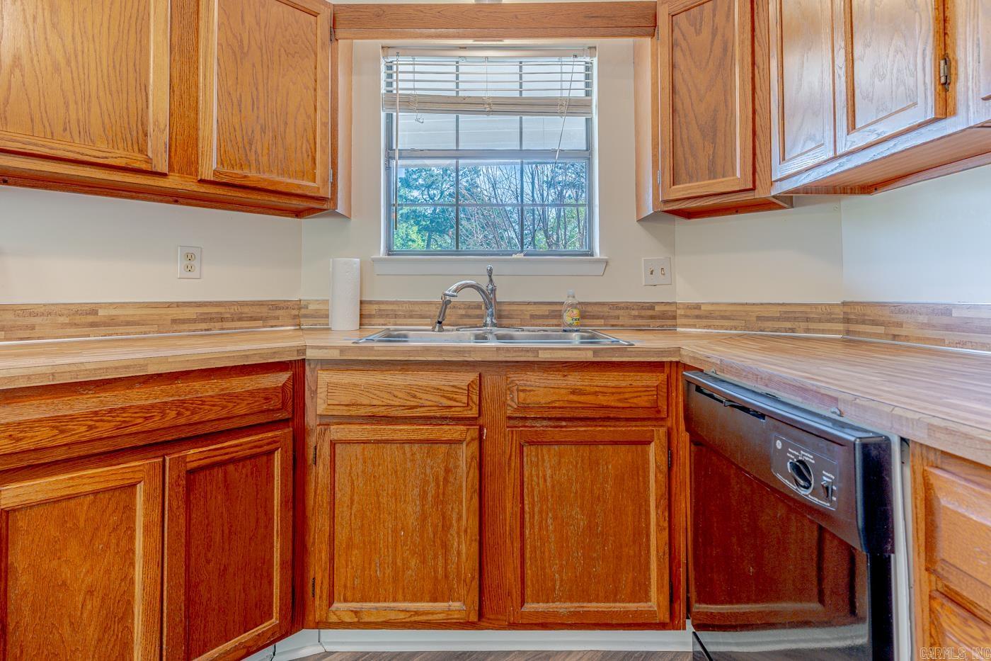 OTTER CREEK COMMUNITY - Residential