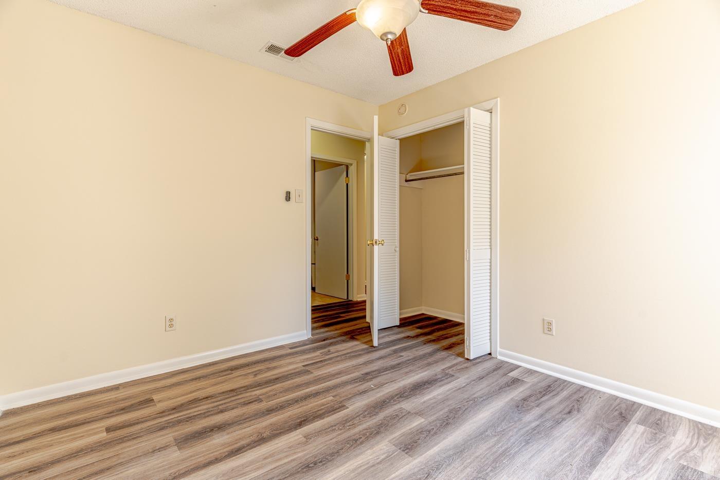 OTTER CREEK COMMUNITY - Residential