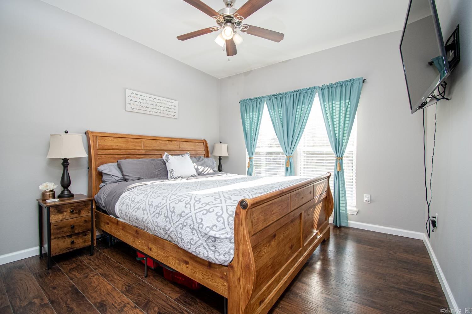 Towne Oaks - Residential