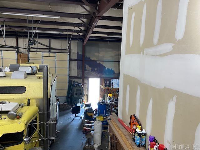 Metes & Bounds - Commercial Sale