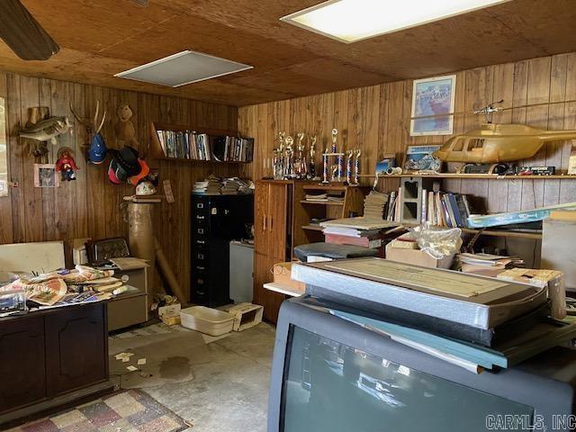 Metes & Bounds - Commercial Sale