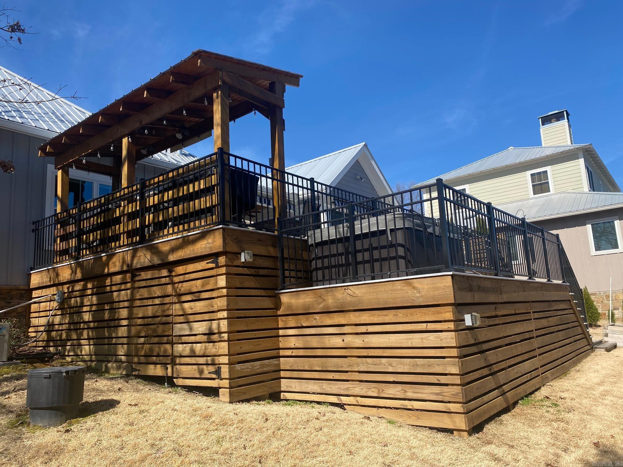 Brighton Pointe - Residential