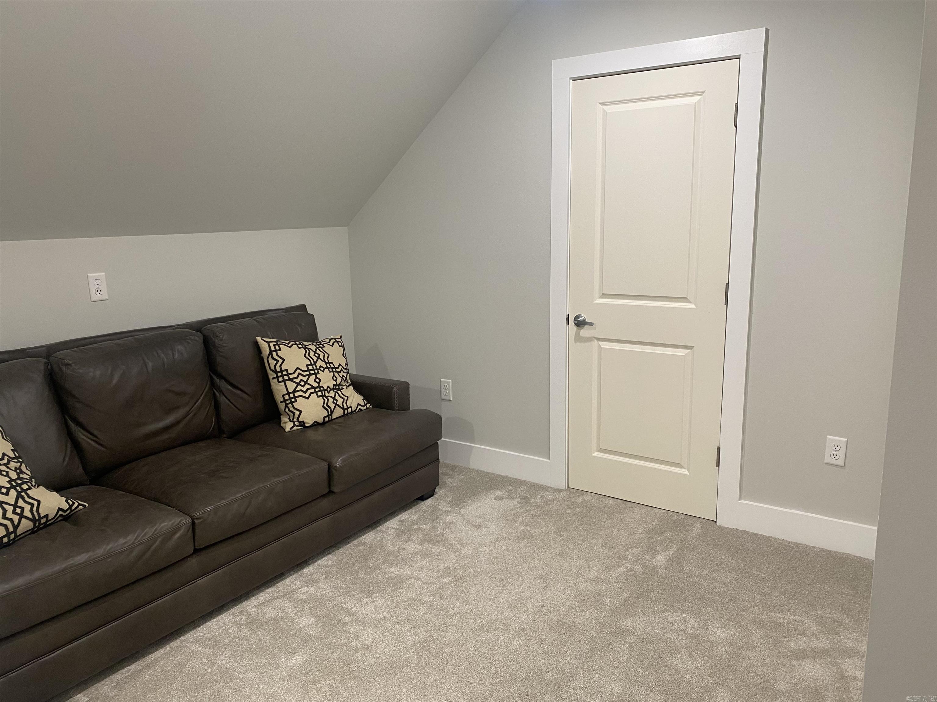 Brighton Pointe - Residential